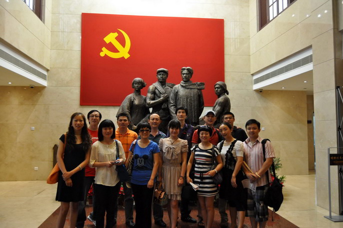 点击在新窗口打开