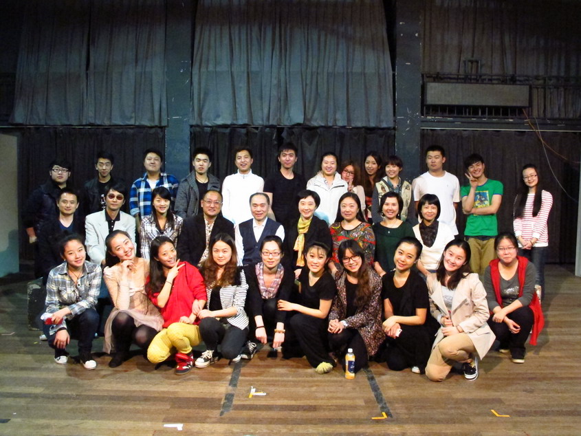 点击在新窗口打开