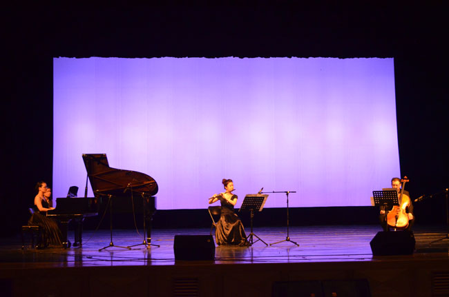 点击在新窗口打开