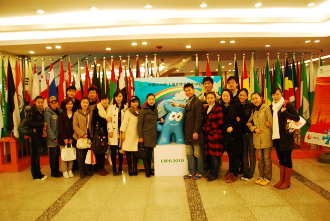 点击在新窗口打开