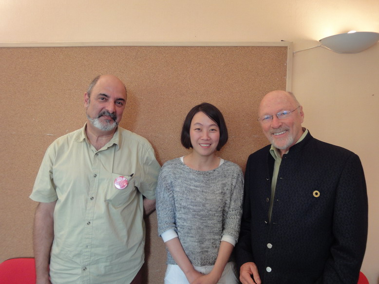 点击在新窗口打开