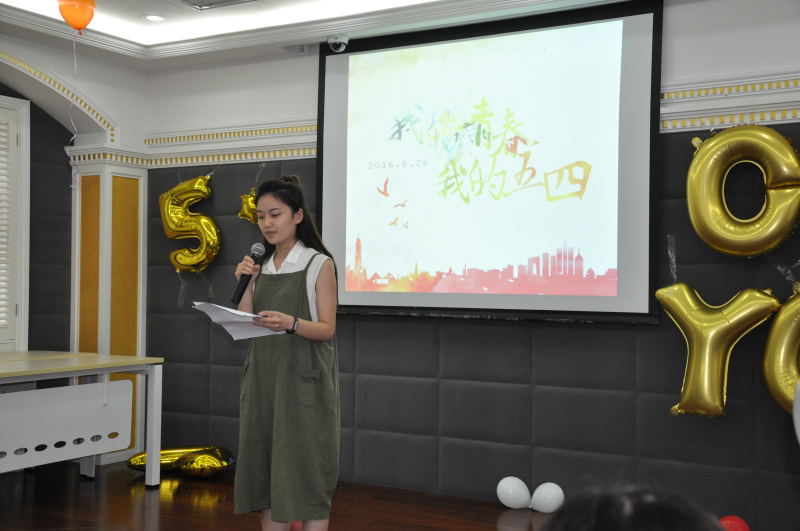 点击在新窗口打开