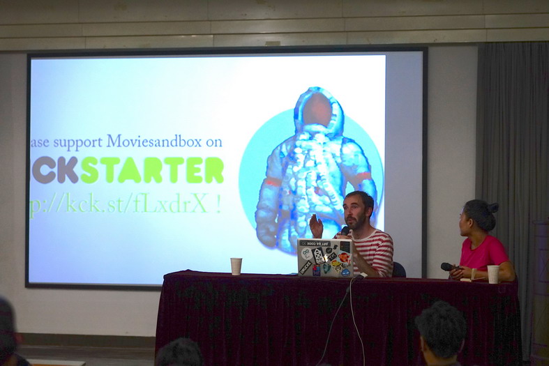 点击在新窗口打开