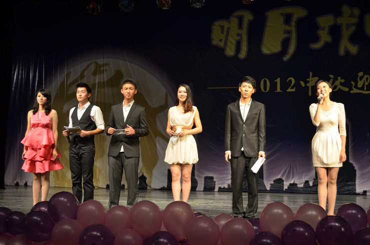 点击在新窗口打开