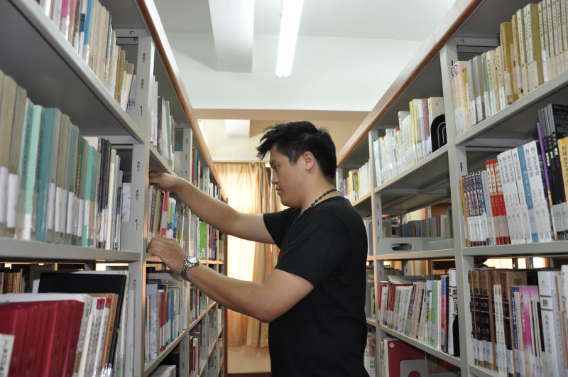 点击在新窗口打开