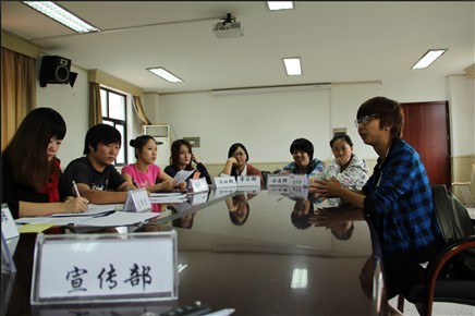 点击在新窗口打开