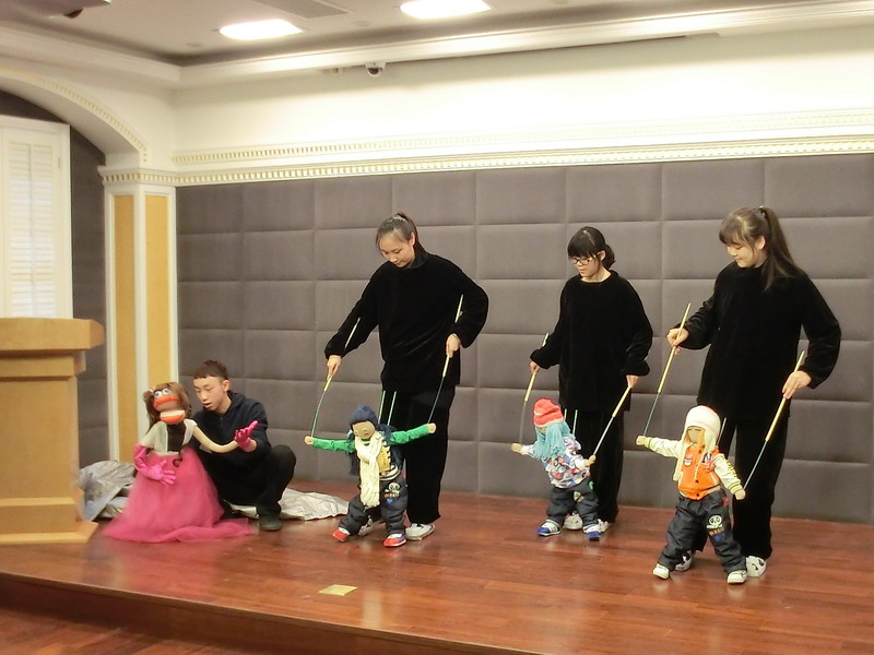 点击在新窗口打开